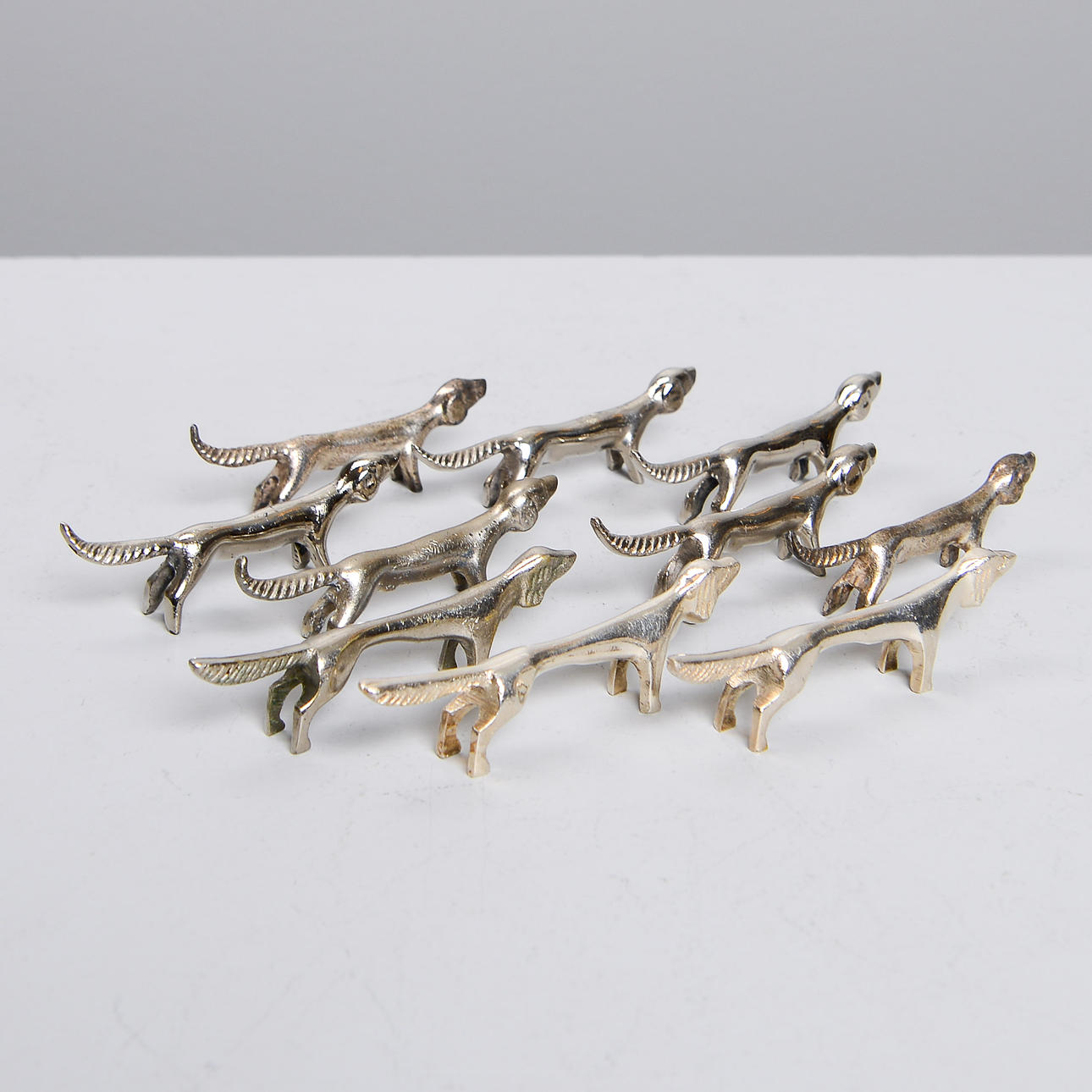 BUTTER DACHSHELLS, 10 pcs, nickel silver.