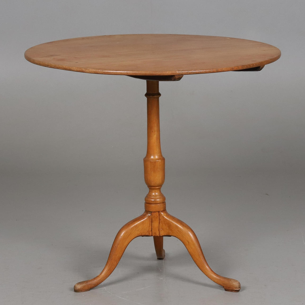 FOLDING TABLE. 19th century.