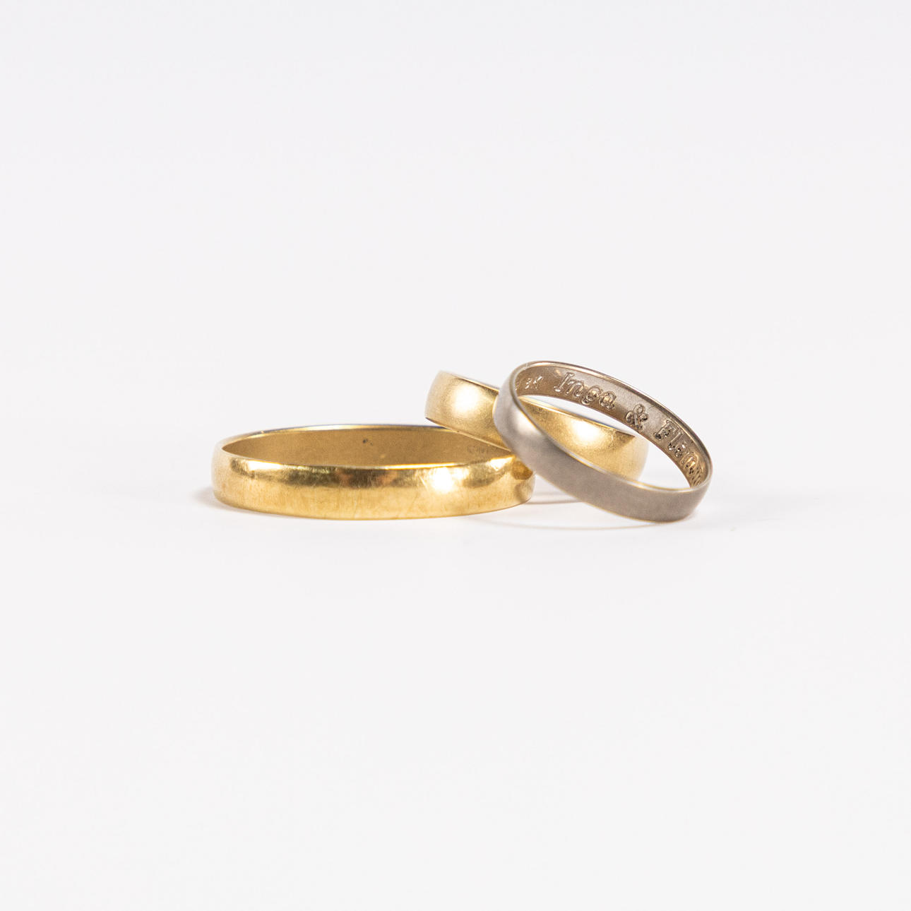 RINGS. 3 pcs, 18k gold.