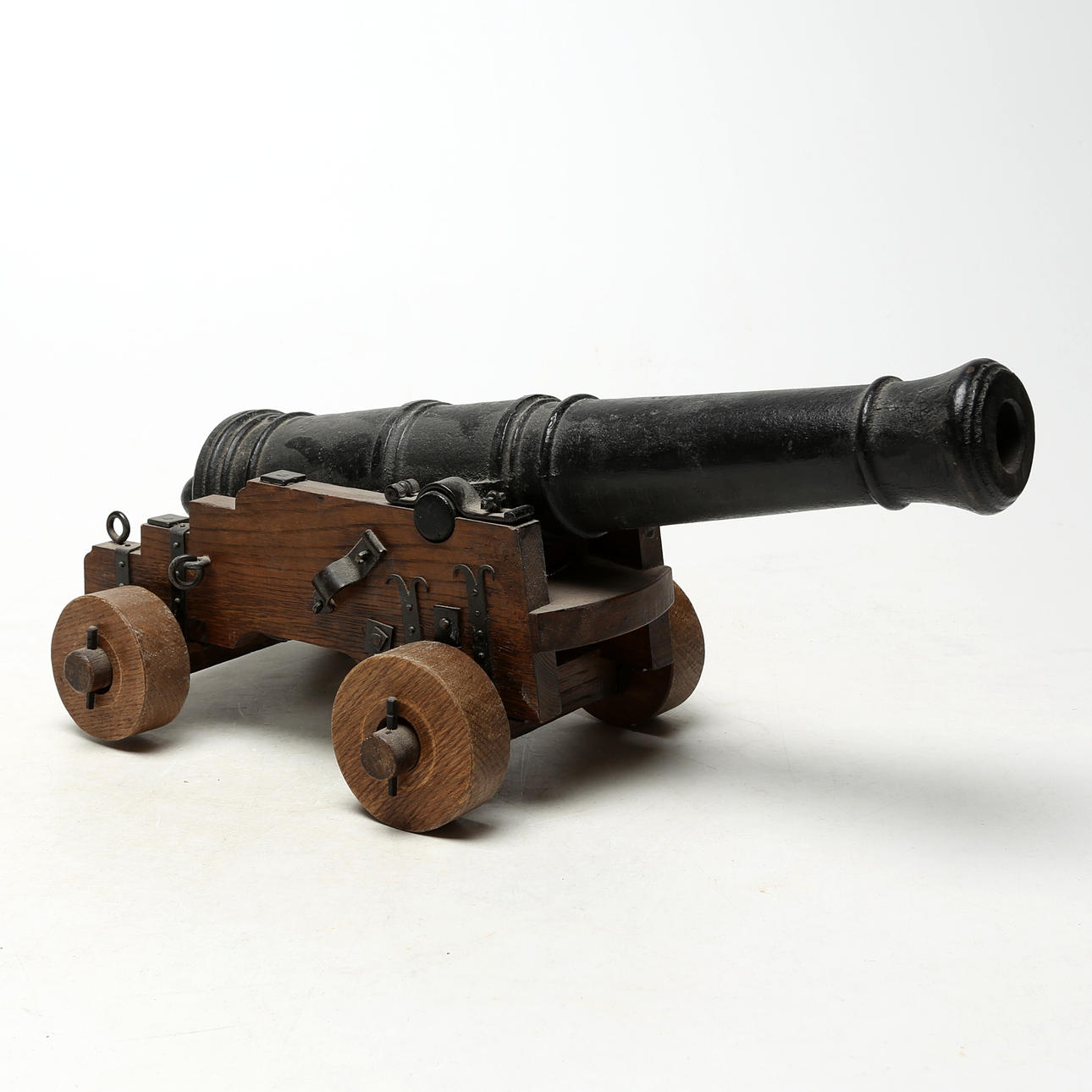 CANNON MODEL, iron/wood.