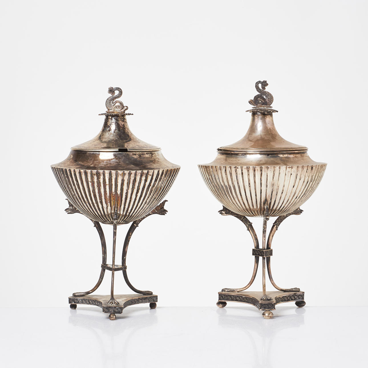 ZUCKERSCHALEN, Silber, ein Paar, Petter Adolf Sjöberg, Stockholm 1813, Empire. Silber & Metall - Silber