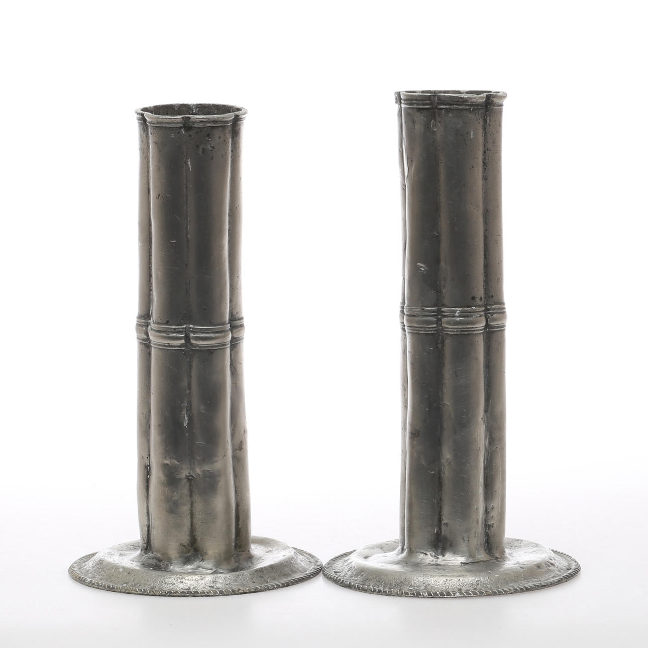 LJUSSTAKAR, 1 par, tenn, barock, 1600/1700-tal.