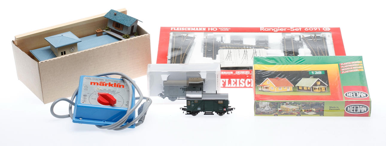 SPÅR, Fleischmann, transformator samt lok, Märklin, med mera.