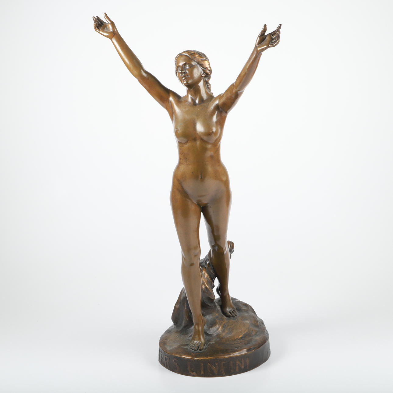 OIDENTIFIERAD KONSTNÄR. Sculpture, “Vers l'infini”, bronze, signed.