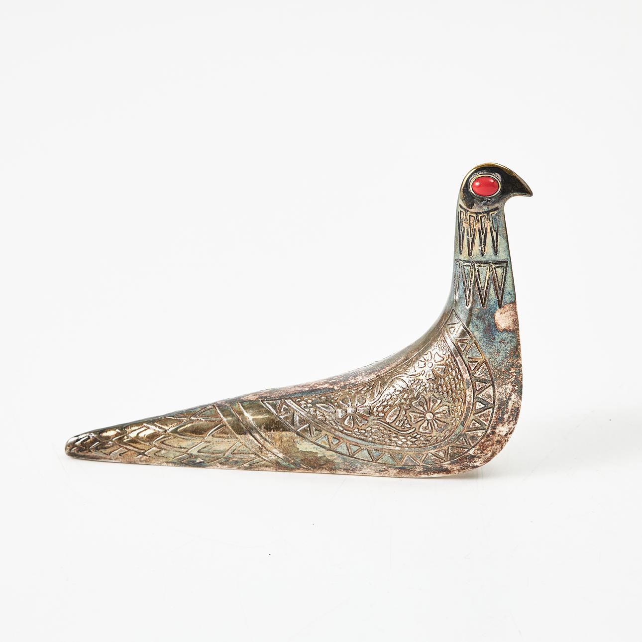 JOAQUIN TALLER TINTA. Sculpture, silver, embossed.