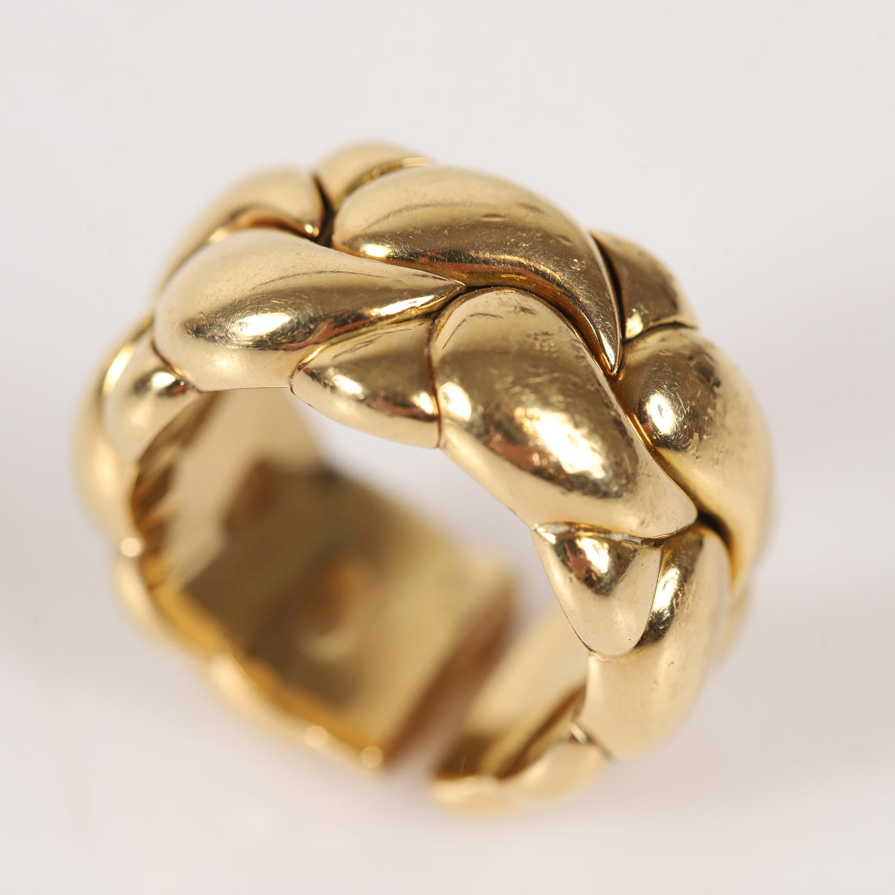 CHOPARD. Ring, “Casmir”, 18 K gold.