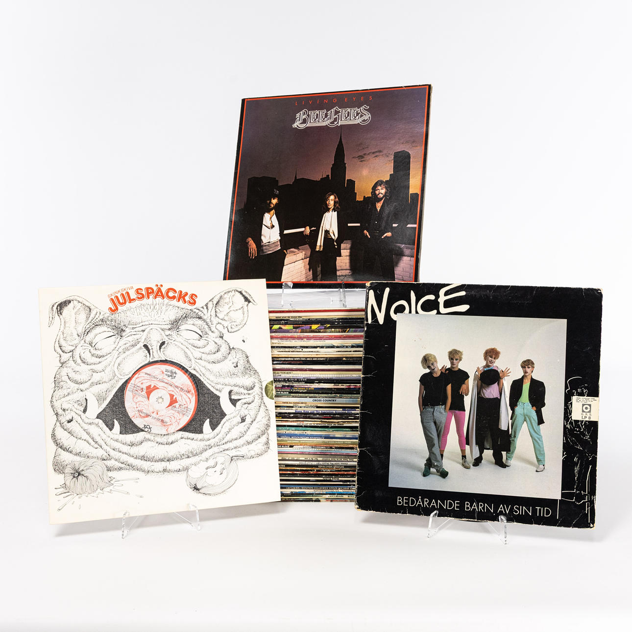 VINYLSKIVOR, 87 st, bl a Bee Gees.