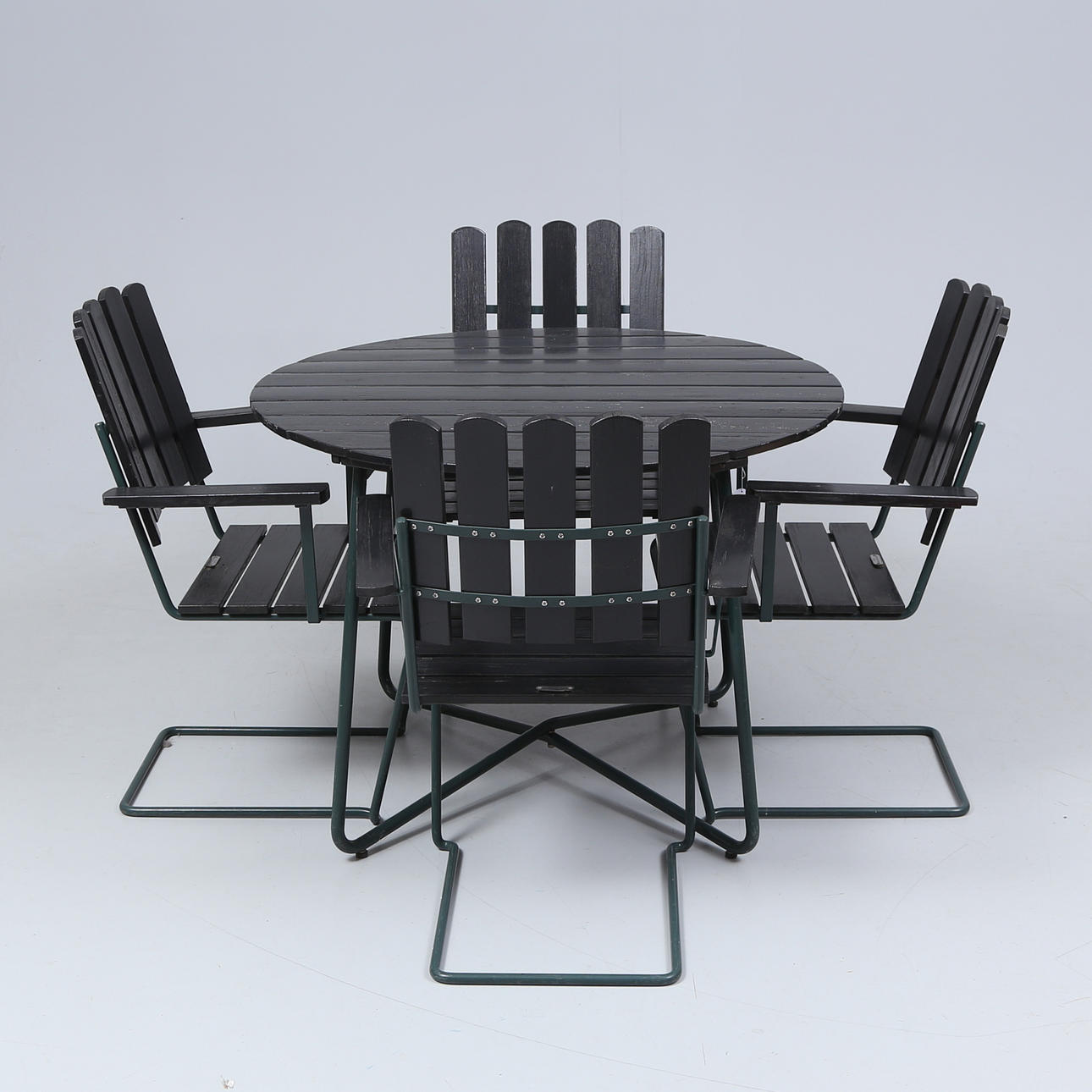 TRÄDGÅRDSMÖBLER, 5 delar, Grythyttan.