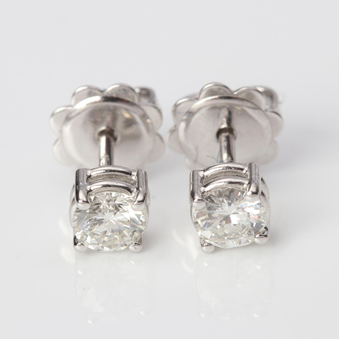 DIAMOND EARRINGS 18K.