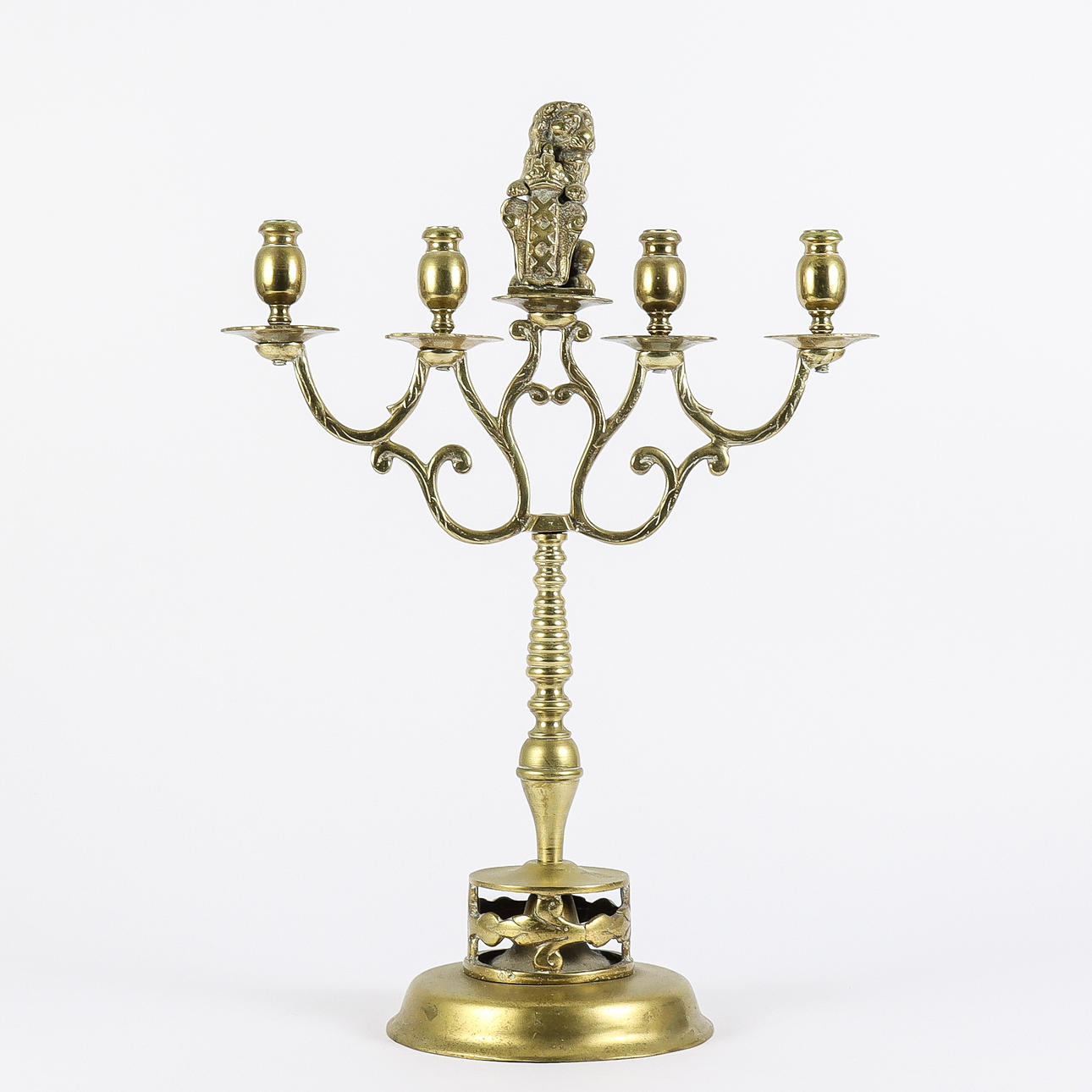 A brass candelabra, 18th/20th century.