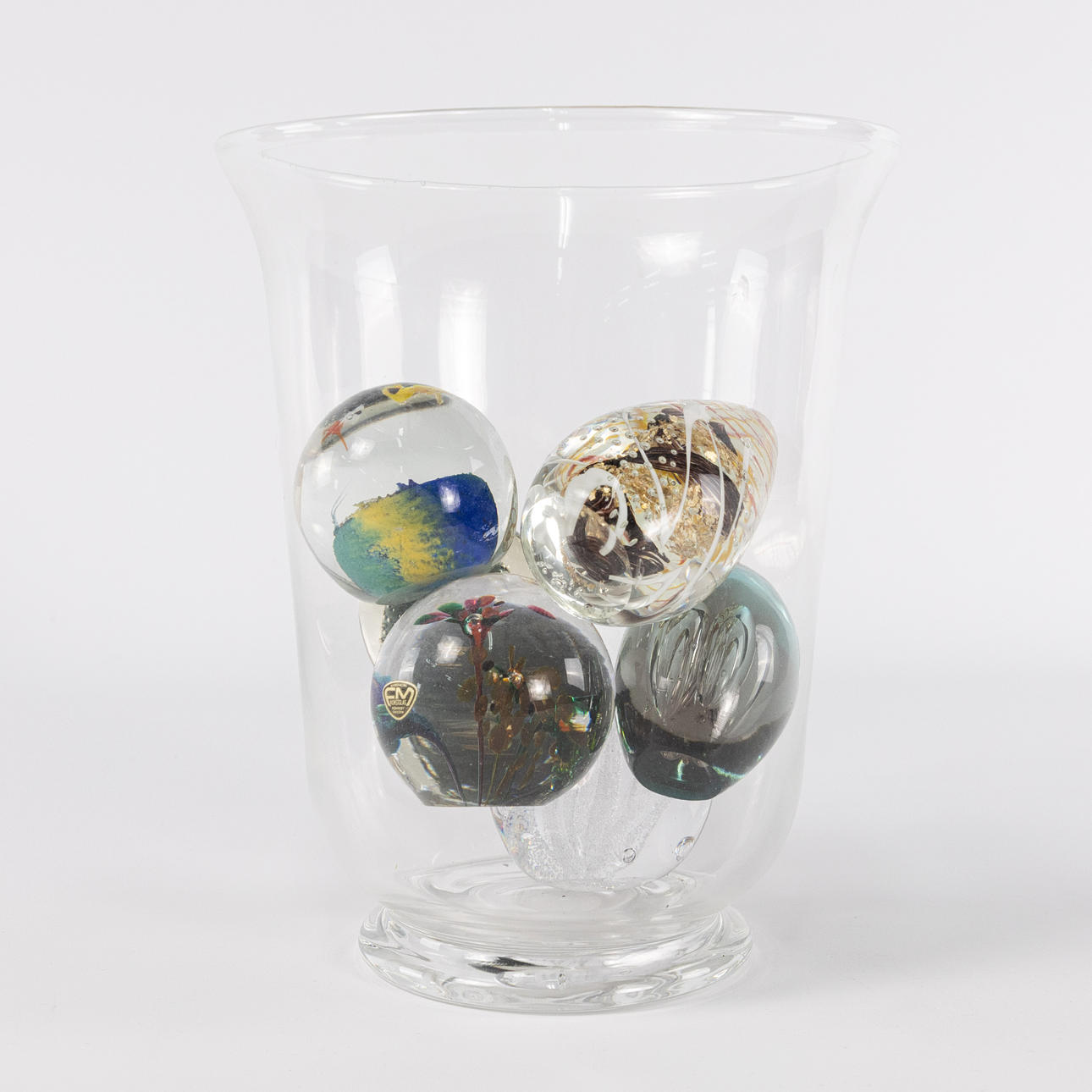 VASE, PAPER WEIGHTS, 8 pieces, glass.