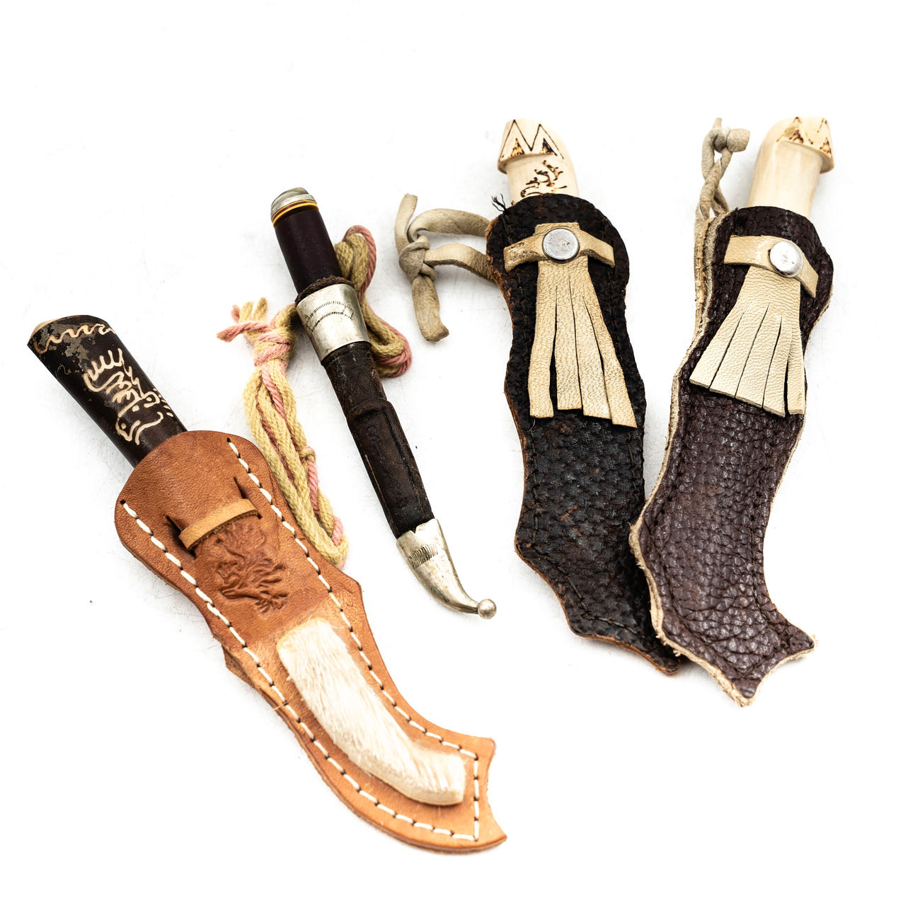 COLLECTION SAMESLOVED, SMALLER KNIVES (4 pieces).