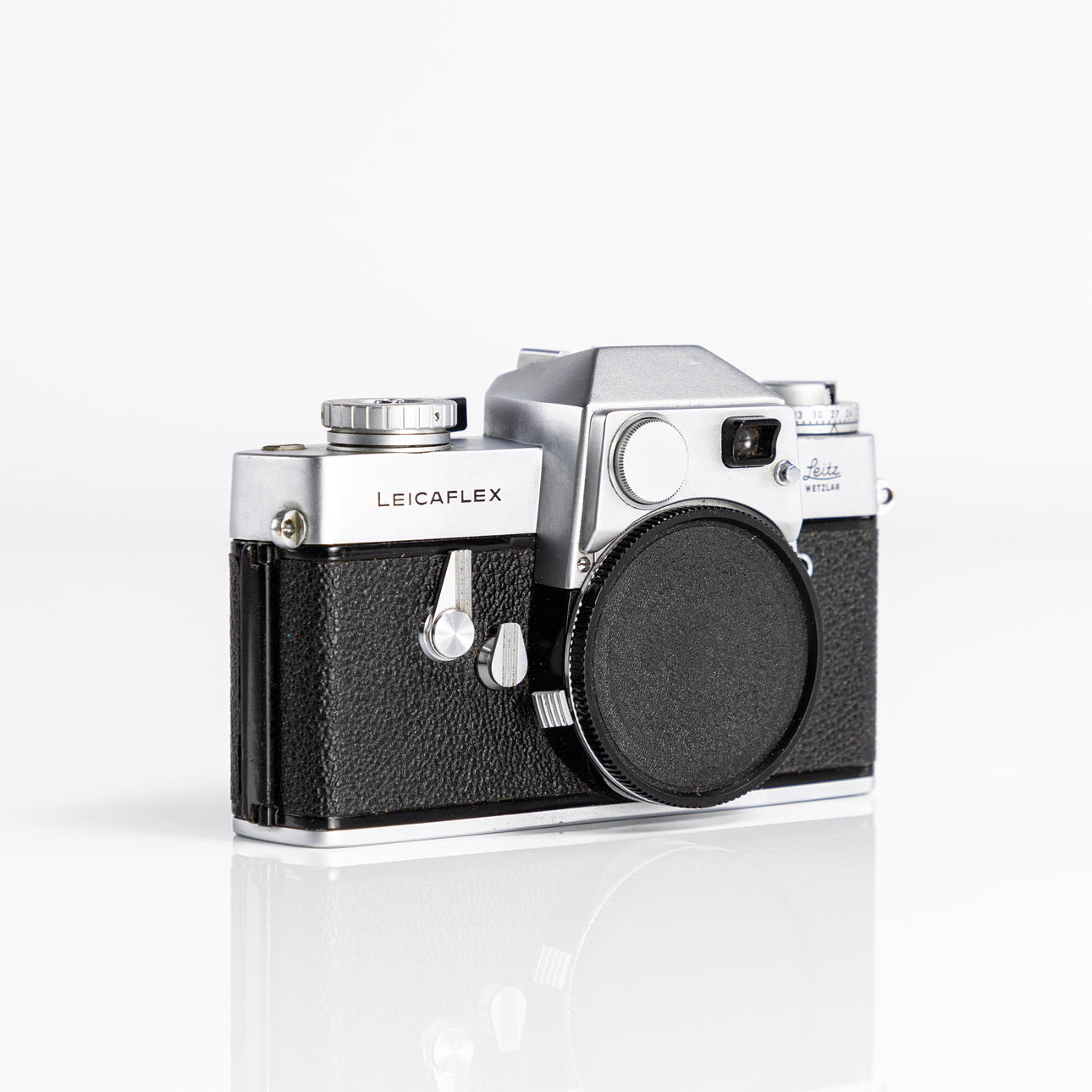 LEITZ. Leicaflex, 60s, Germany.