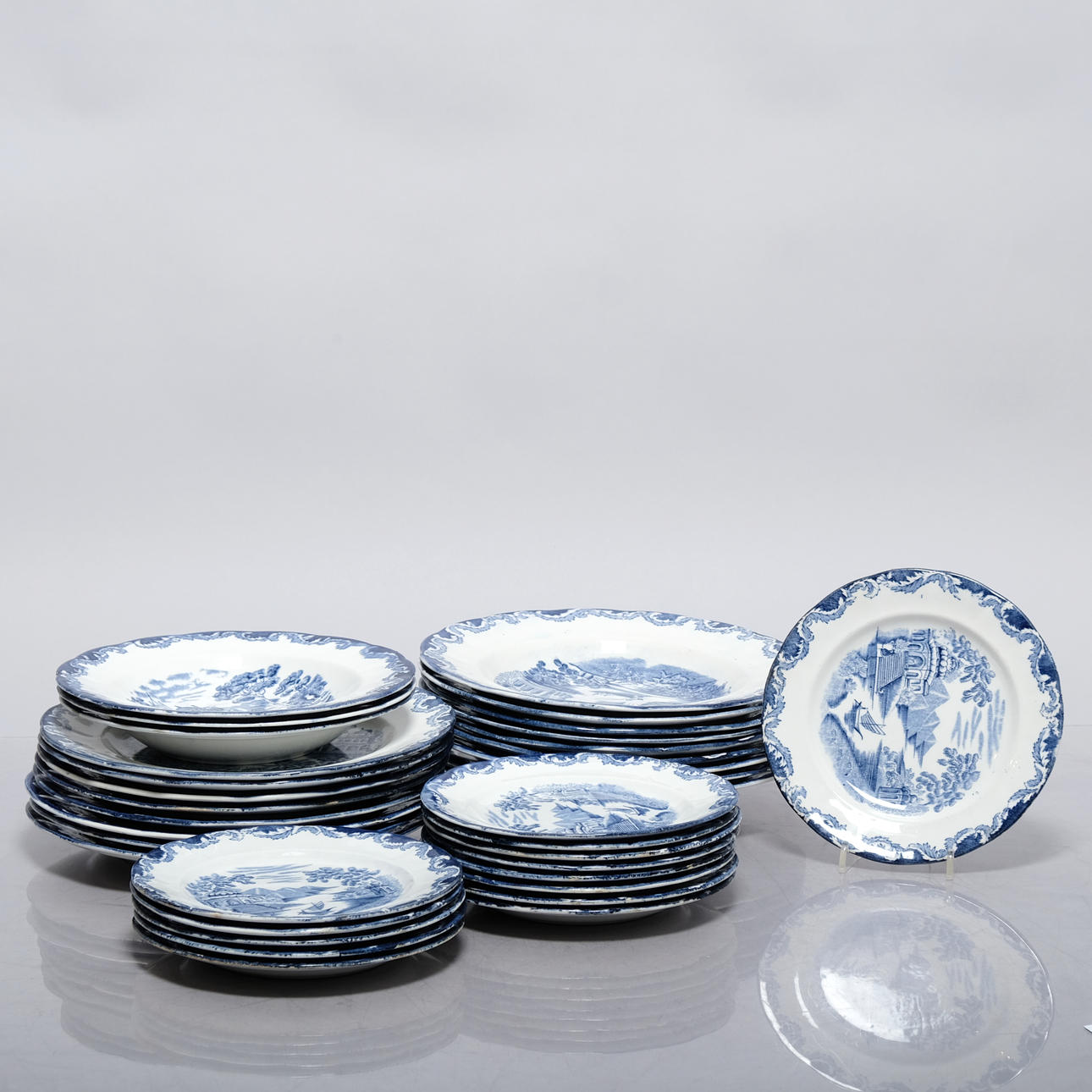 SERVISDELAR, 34 delar flintgods, "Bengali", Rörstrand.