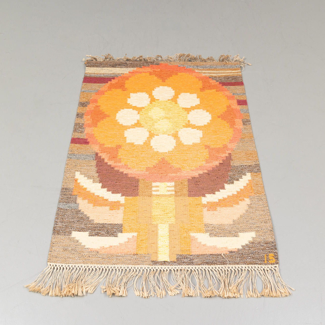 INGEGERD SILOW. Carpet, wicker, signed IS.