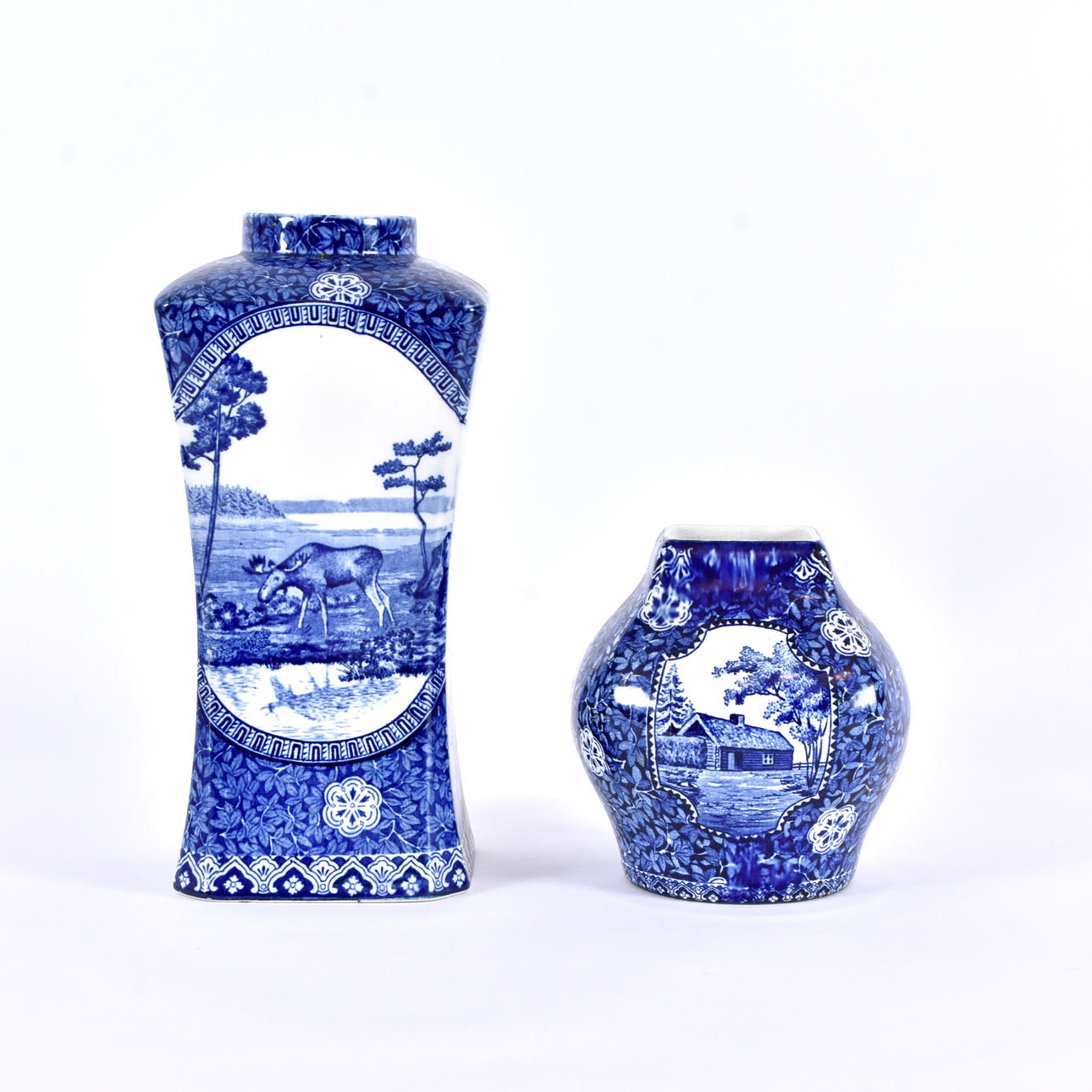 VASER, 2 st, flintgods, Rörstrand, 1900-talets början.