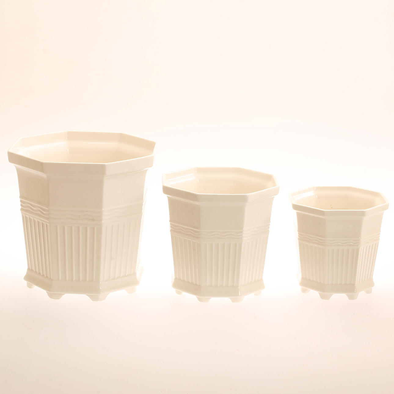 OUTER LINING, 3 pieces, porcelain, Waldemarsudde, Gustavsberg.