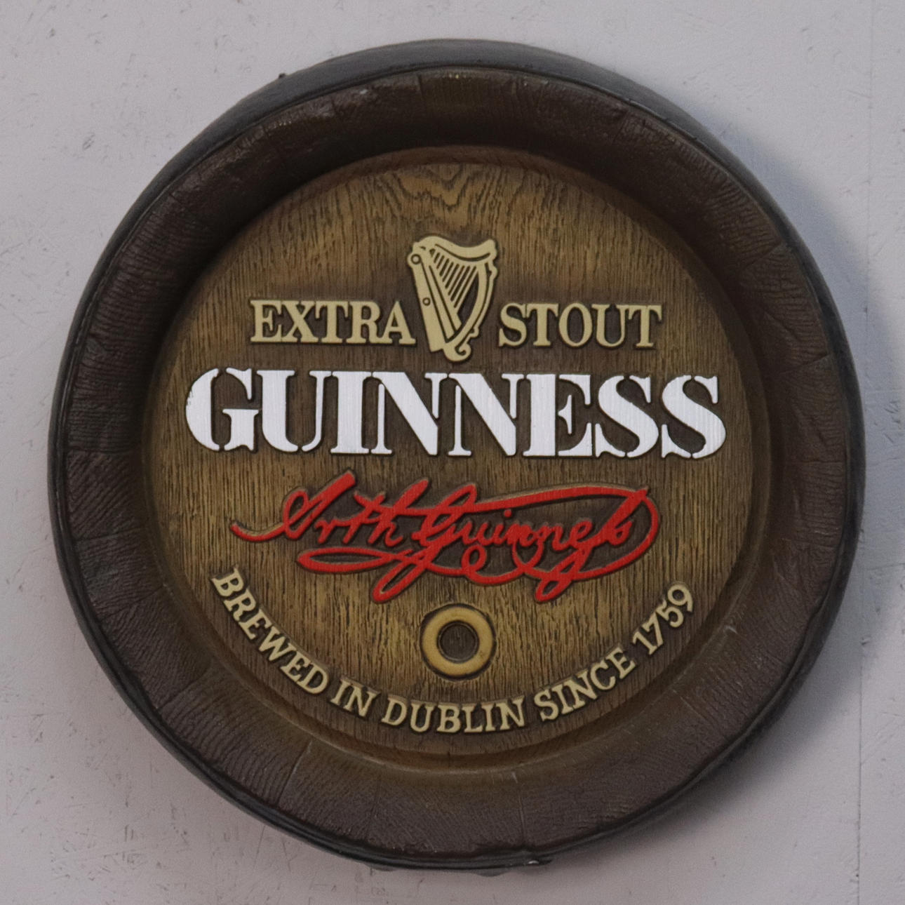 BEER ADVERTISING, Guinness Extra Stout.