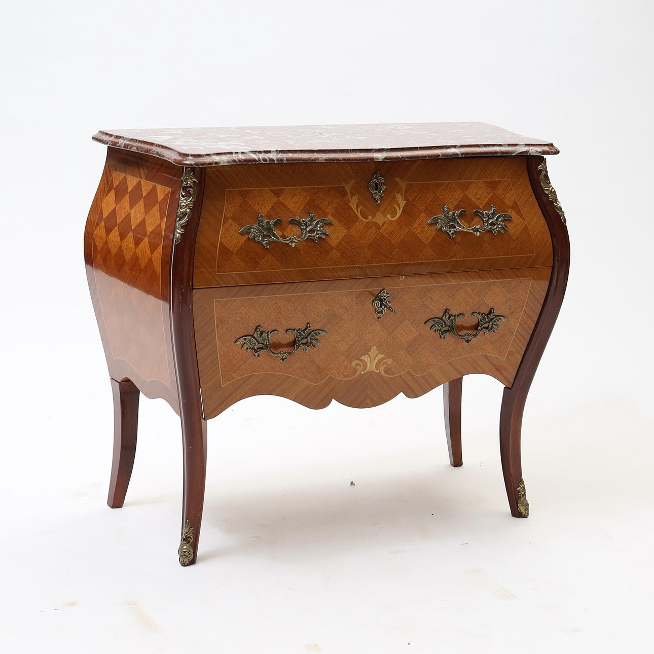 BYRÅ, rokoko-stil 1900-tal.