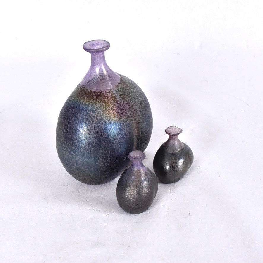 BERTIL VALLIEN. vases, 3 pcs, glass, “Volcano”.