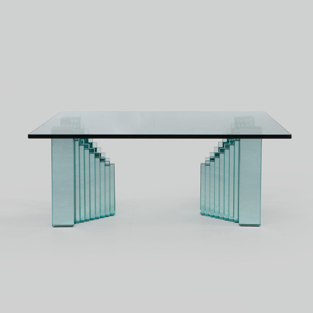 SOFFBORD, Italien, 1900-talets slut.