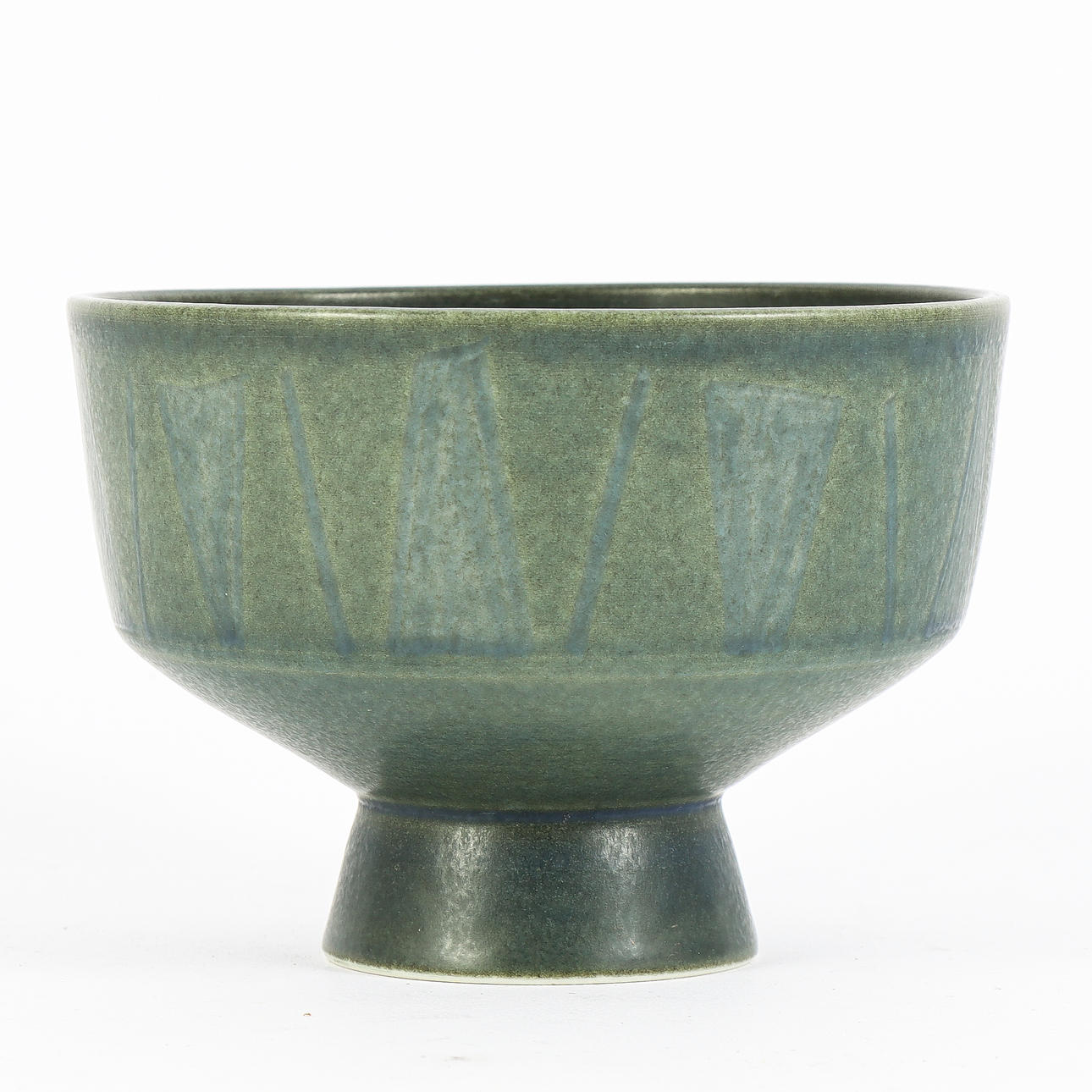 A stoneware bowl, Rörstrand, signed 1948.