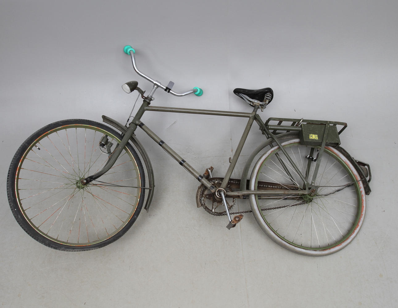 MILITÄRCYKEL, 1900-tal.