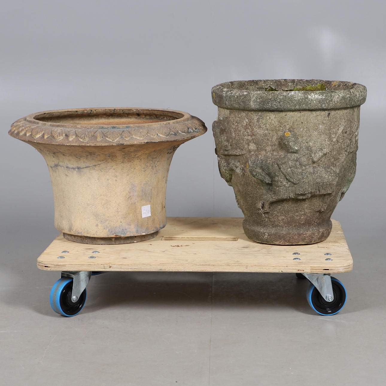 LARGE COMPOSITE STONE PLANTER WITH URN PLANTER TOP.