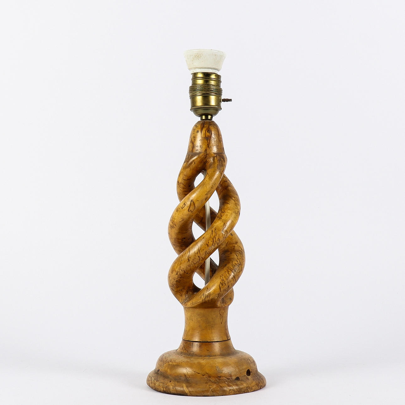 LAMPFOT masurbjörk, 1900-talets första hälft.