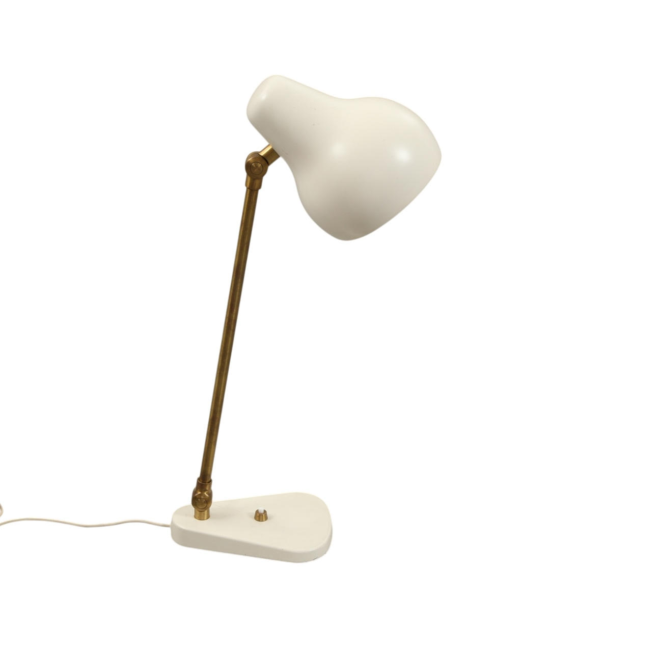 VILHELM LAURITZEN. Louis Poulsen, VL38 table lamp.
