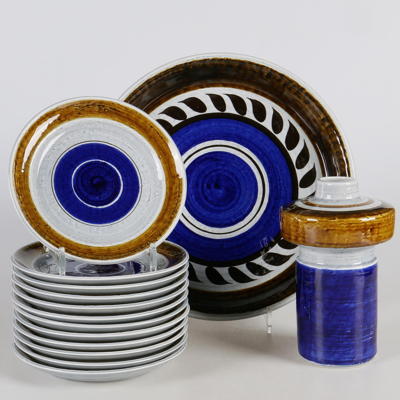 FRUKTSERVIS, samt vas, keramik, 14 delar, "Titus", Rörstrand.