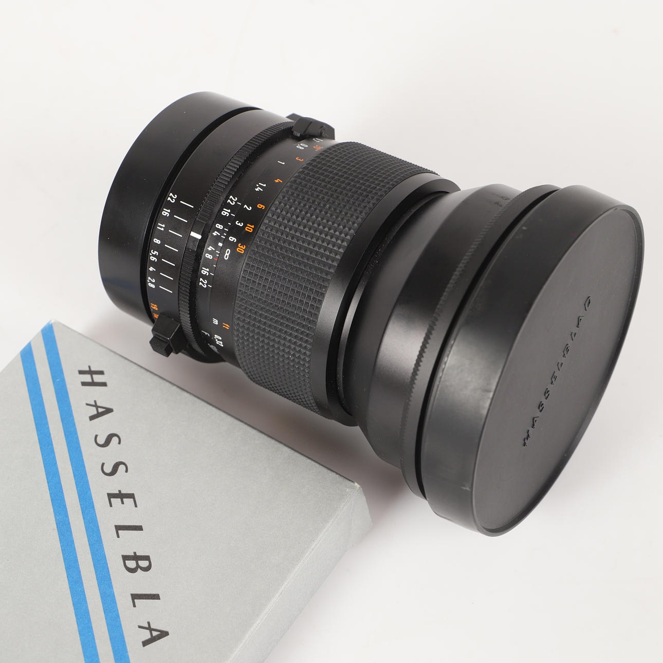 HASSELBLAD. Objektiv, Distagon 2,8/50 T*.