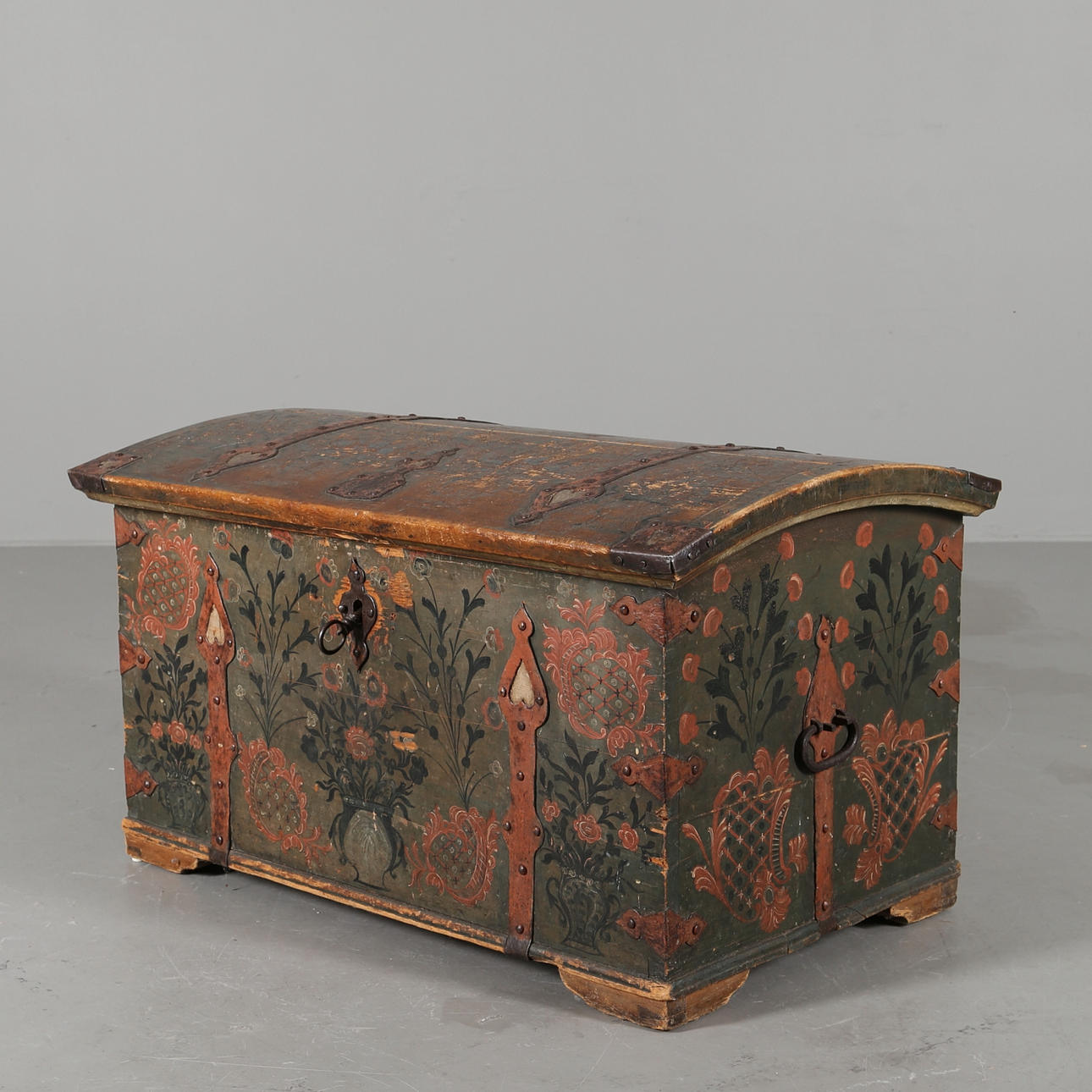 ALLMOGEKISTA, troligen Västergötland, senbarock, 1700-talets första hälft.