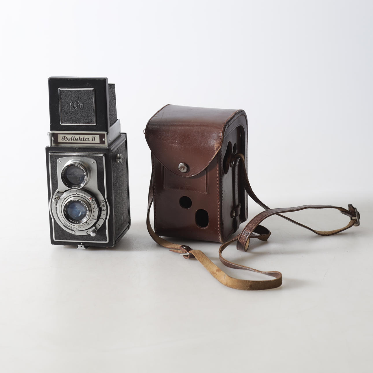 A REFLEKTA II camera, Germany.