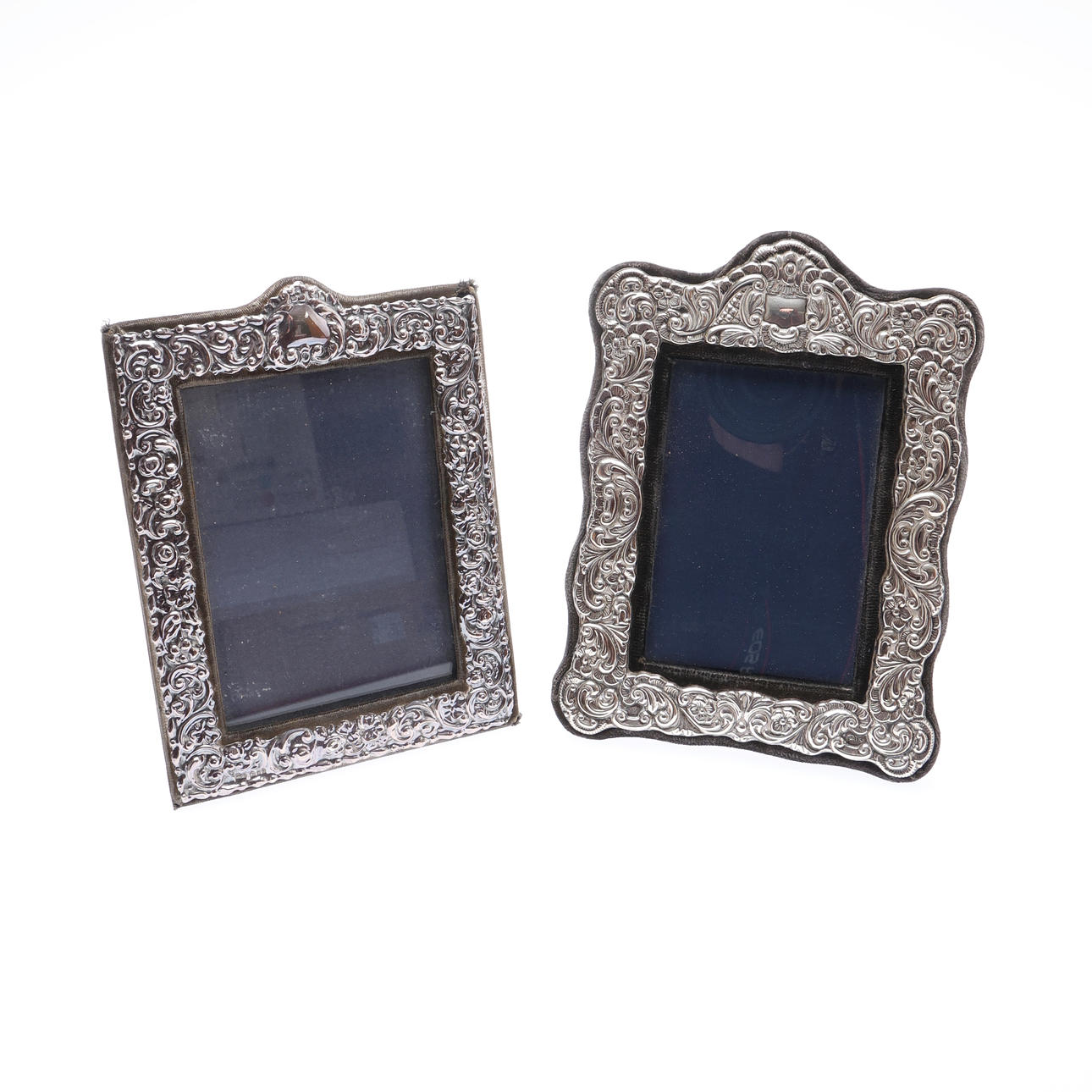 TWO SILVER PHOTOGRAPH FRAMES.
