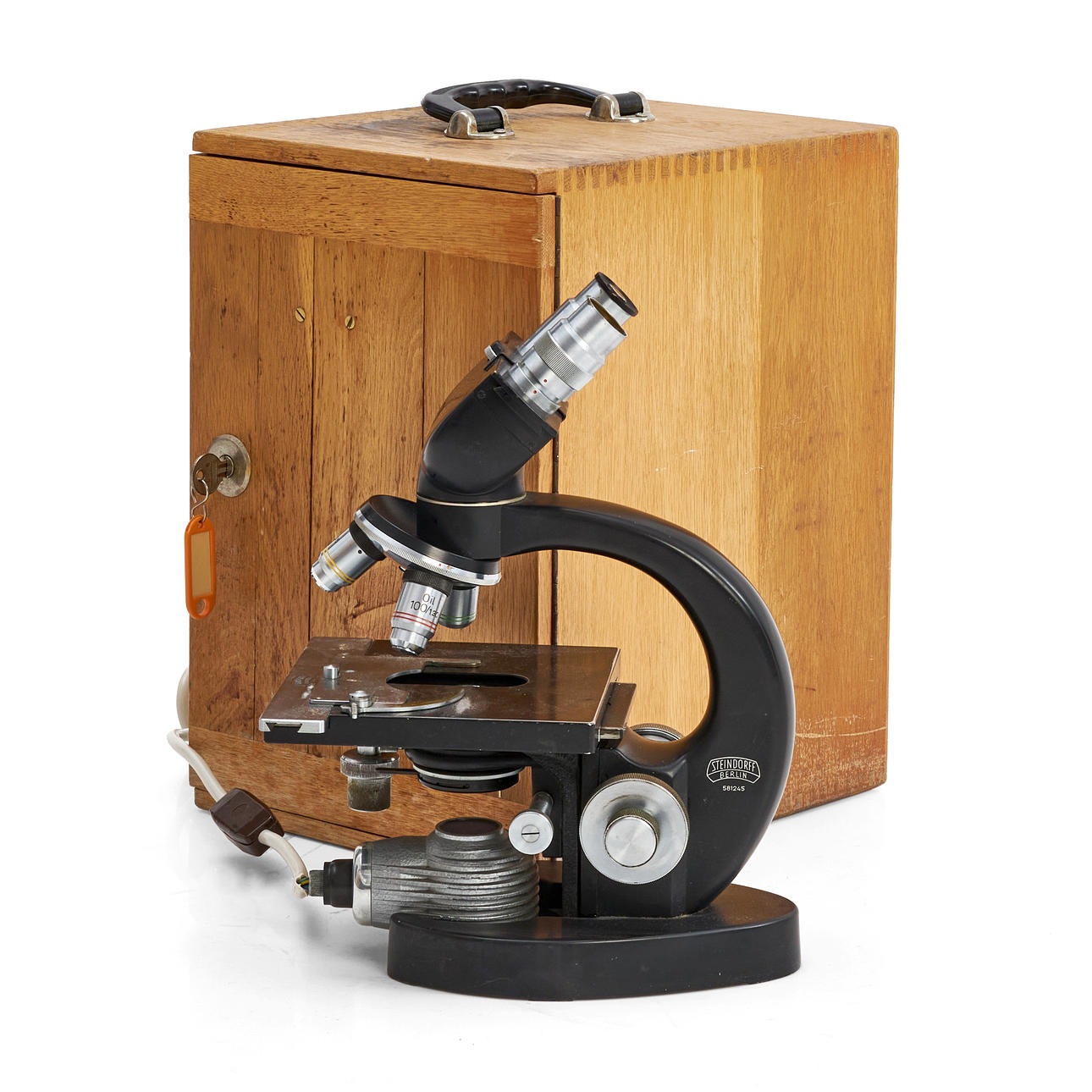 MICROSCOPE, Stendorff, Berin, electric lighting.