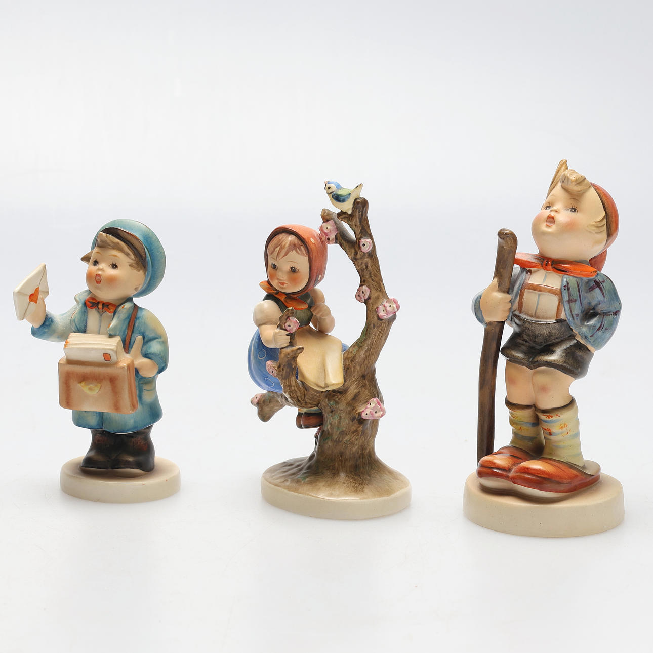 FIGURINES. 3 st Hummel, Germany.