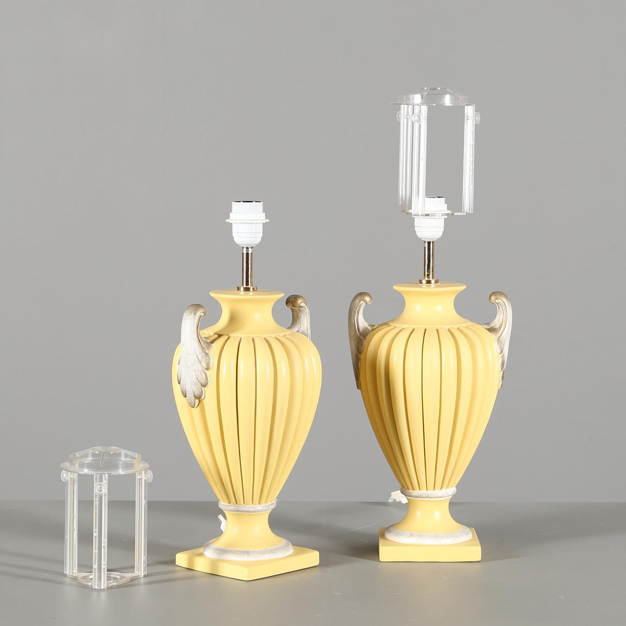 BORDSLAMPOR, ett par, HIA, 1900-talets andra hälft.