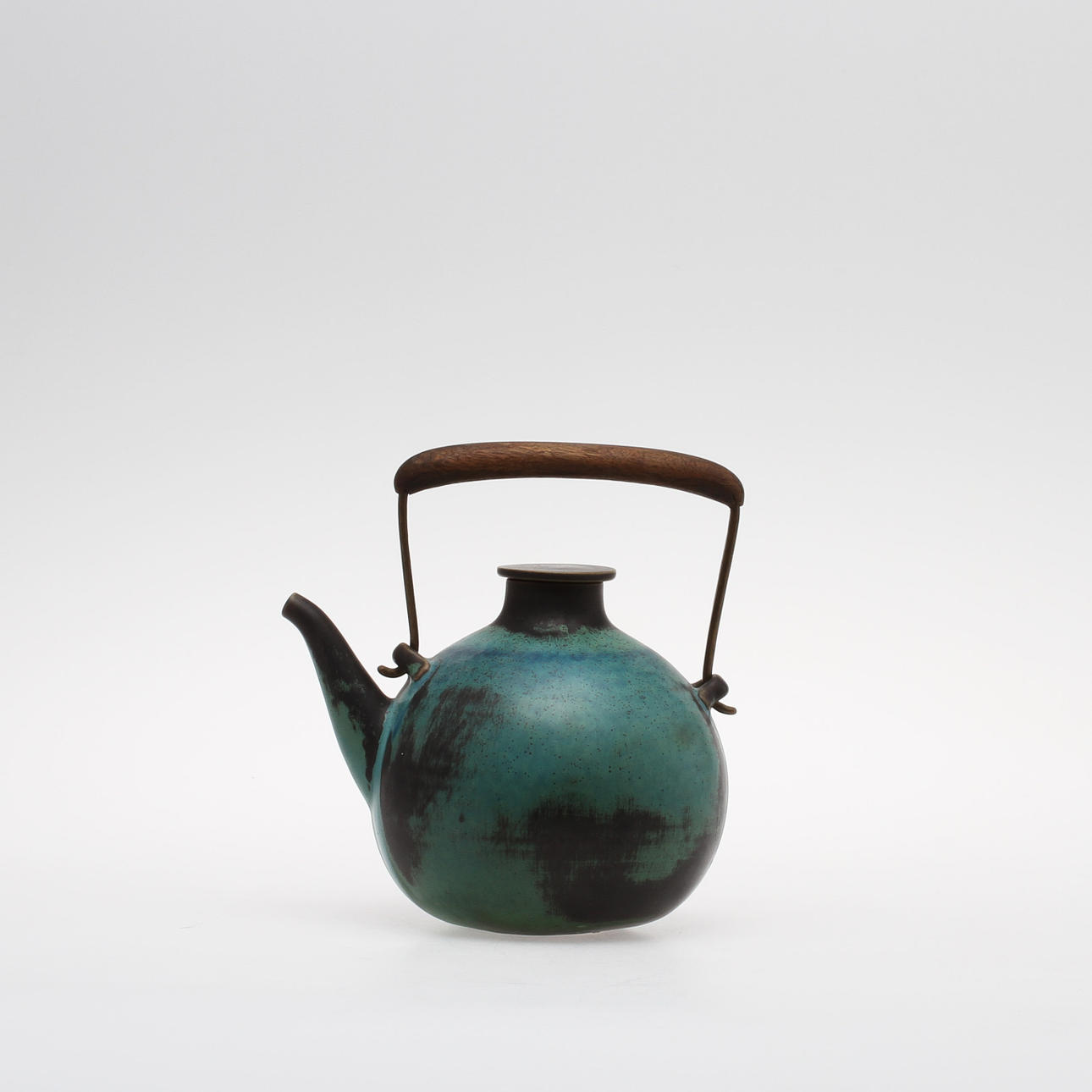 TEKANNA, stengods, Stig Lindberg, märkt med studiohanden.