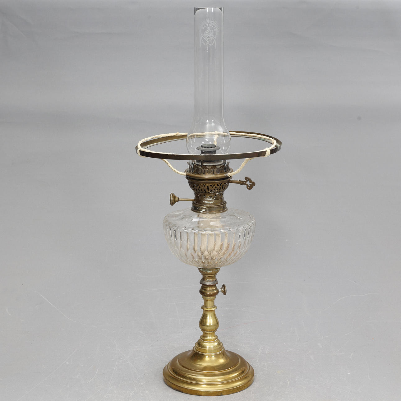 COFFEE TABLE LAMP, glass/brass.