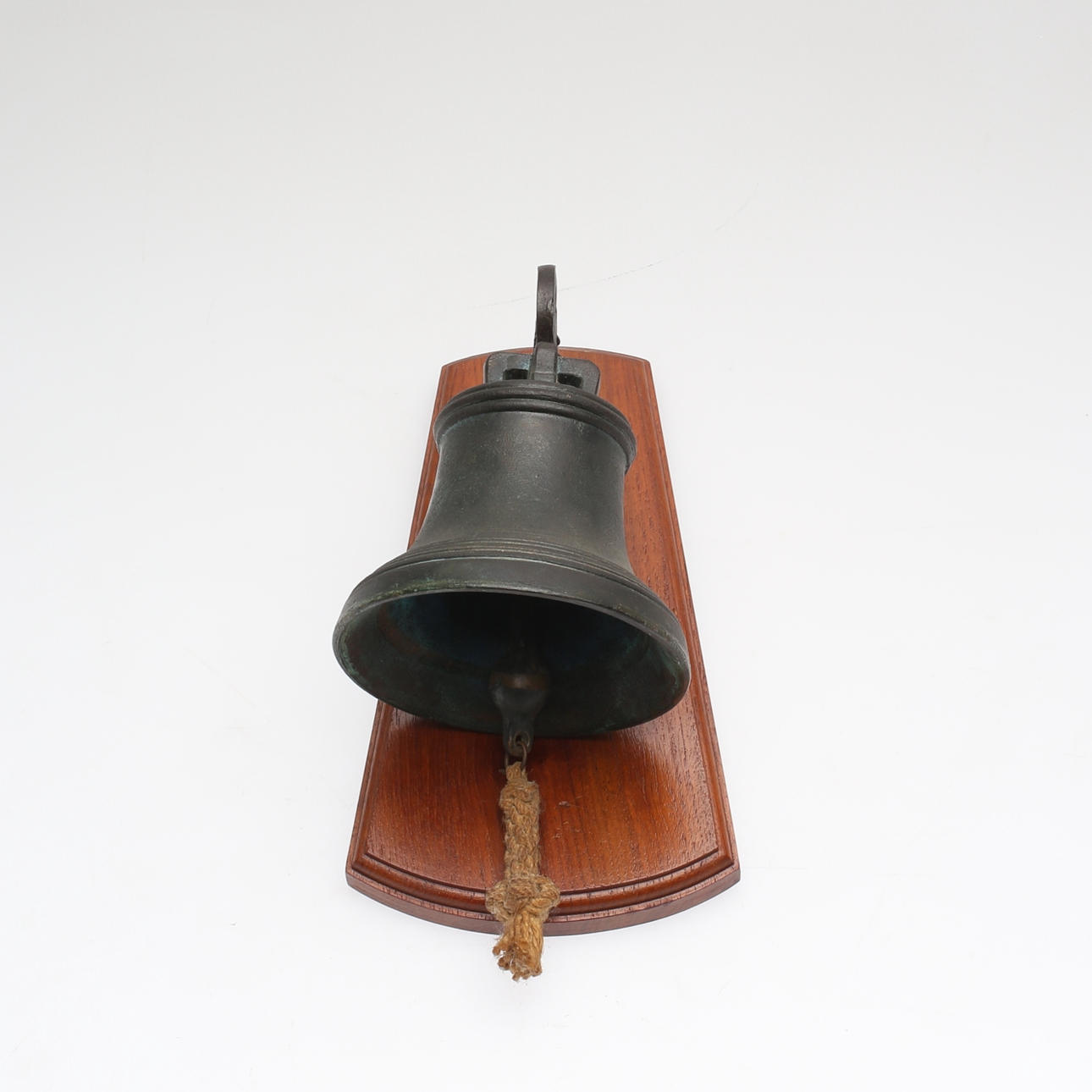 VÄLLINGKLOCKA, brons, Karl XI monogram.