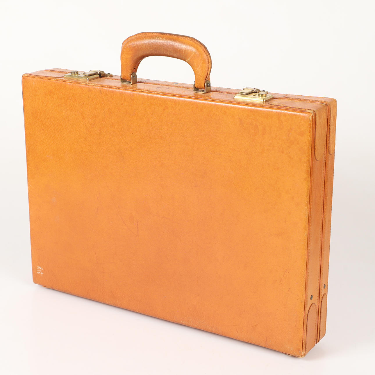 BRIEFCASE WITH DOCUMENT FOLDER, leather, second half of the 20th century.