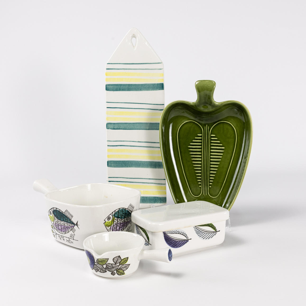 RETRO PORCELAIN, 5 pieces, including Rörstrand.