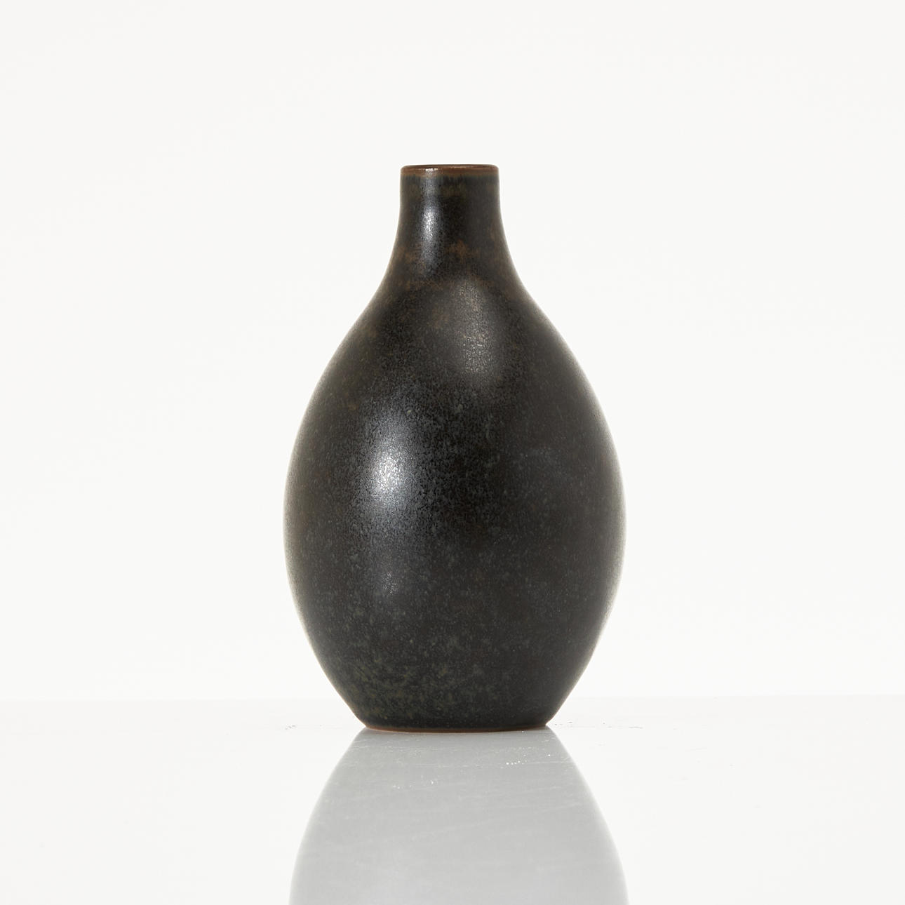 ERICH & INGRID TRILLER. vas, glaserad stengods, Tobo. Keramik & Porslin ...