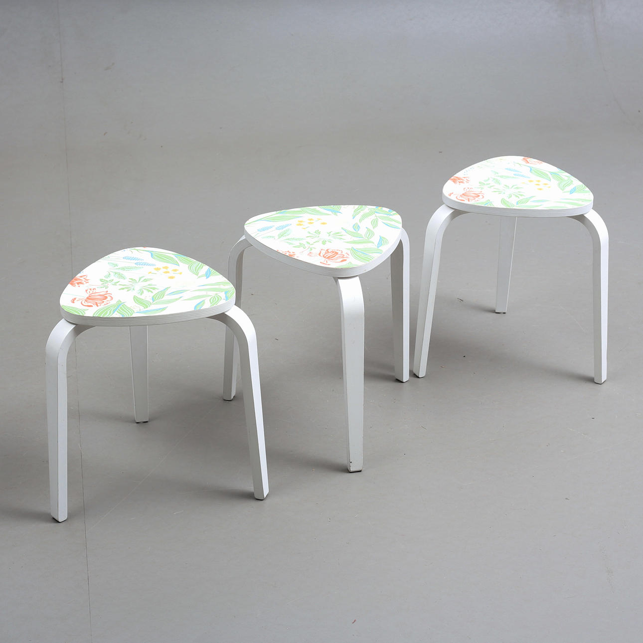 PALLETS, 3 pcs, “Kyrre”, IKEA, with pattern “Spring Garden”, Boråstapeter, contemporary.