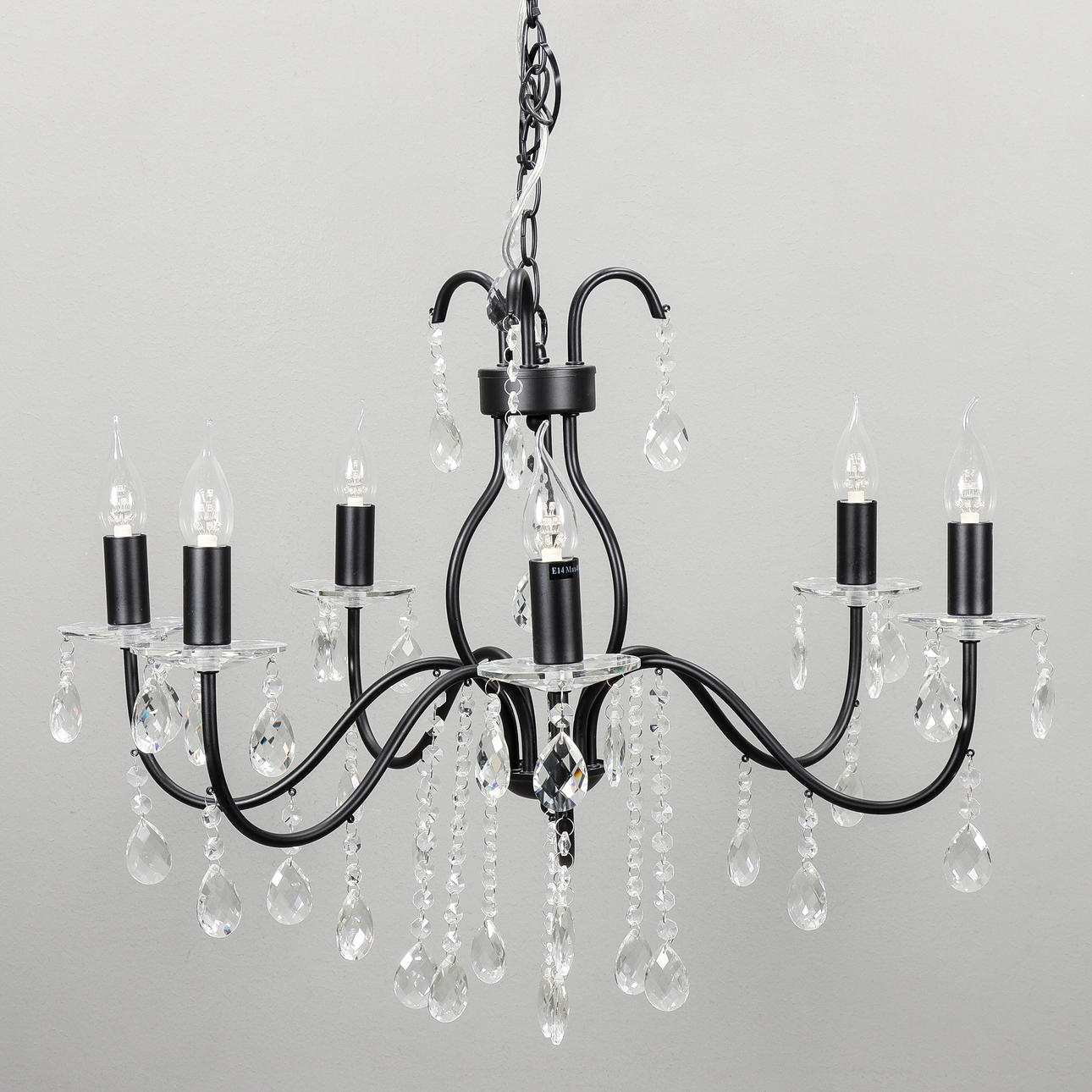 CEILING LAMP 6 points of light.