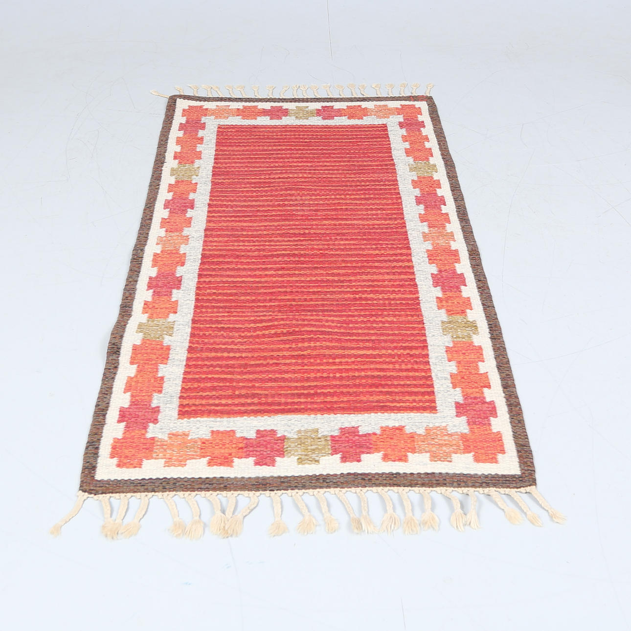 INGEGERD SILOW. carpet, yarrow, Approx 157x82 cm.