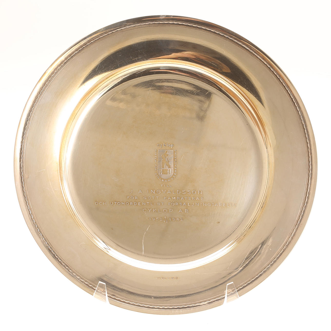 A silver platter, GAB, Stockholm 1947.