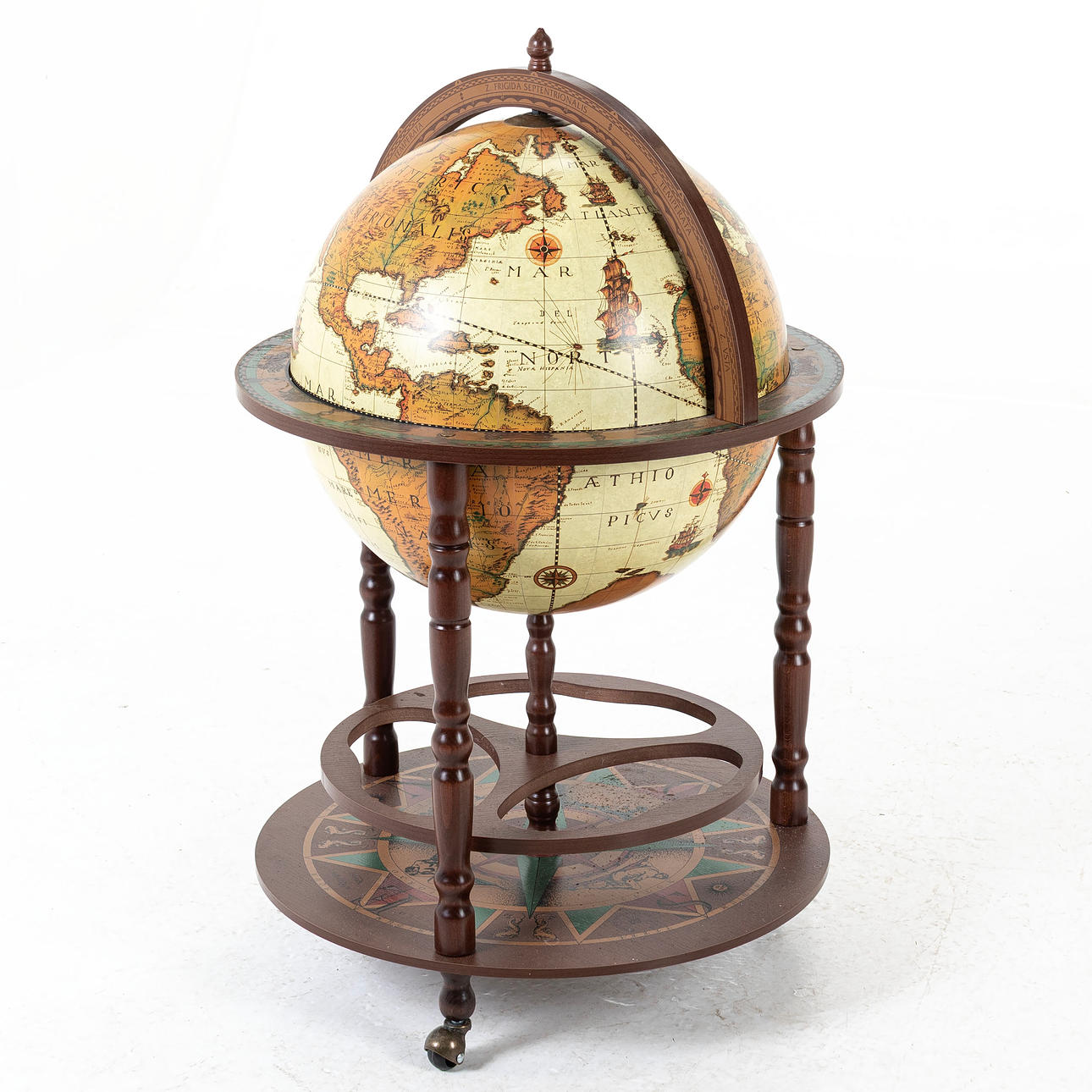 BARSKÅP i form av jordglob, 1900-talets andra hälft.