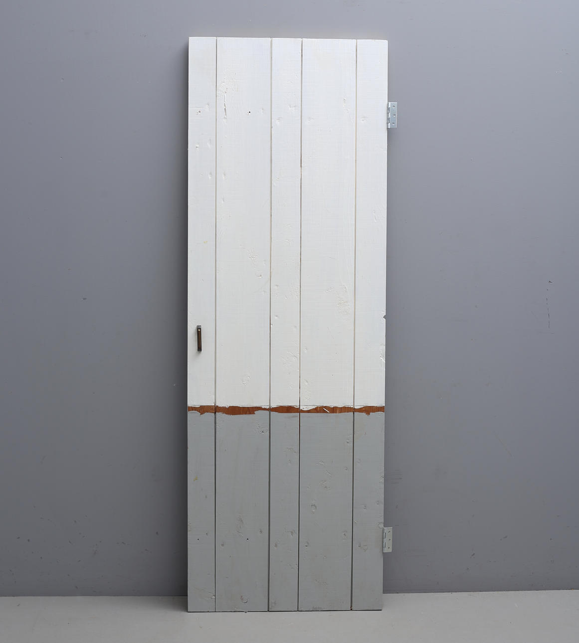 SKAFFERIDÖRR, träplankor, samtida.